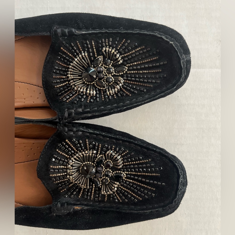 Donald J Pliner Lucia black suede beaded slip on mules flat shoes EUC size 6.5 - Picture 4 of 10